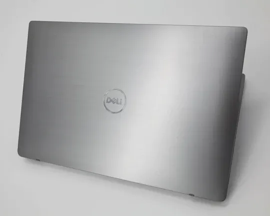 Dell Latitude 7400 Core i5 8th Gen 8 GB RAM And 256 SSD